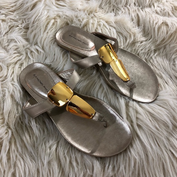 Bandolino gold statement flip flop sandals - Picture 2 of 6